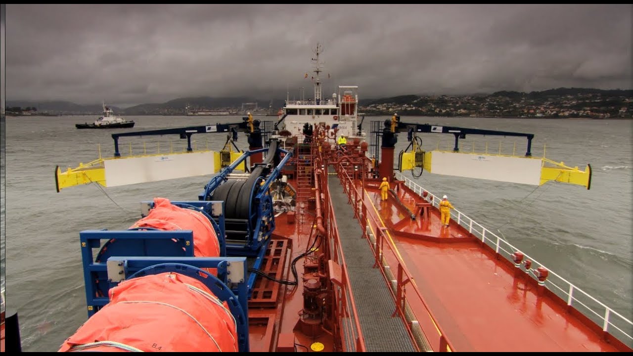 Response to Marine Oil Spills: At-sea response