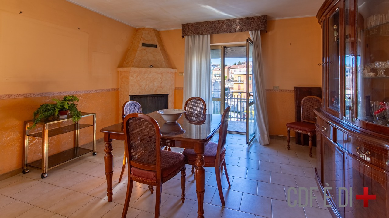 Visita dell'immobile | Poggio Moiano (RI), Italy | Appartamento 80 mq Giardino 300 metri  e Garage