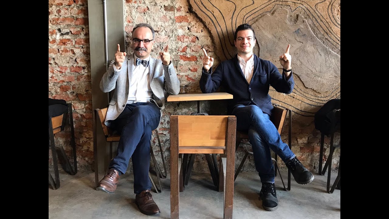 Emrah Safa Gürkan ne okuyor? Ne izliyor? Nelerle karşılaşıyor?