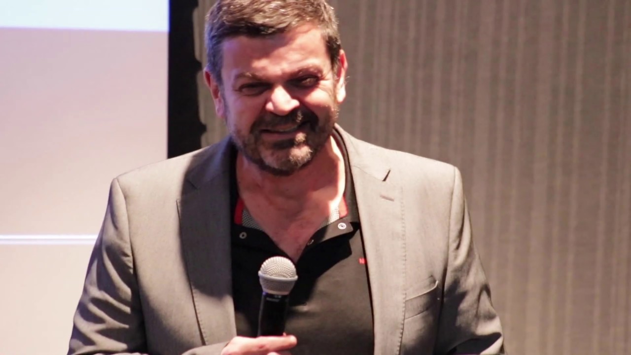 Consciência de Si | Pedro de Santi | TEDxESPM