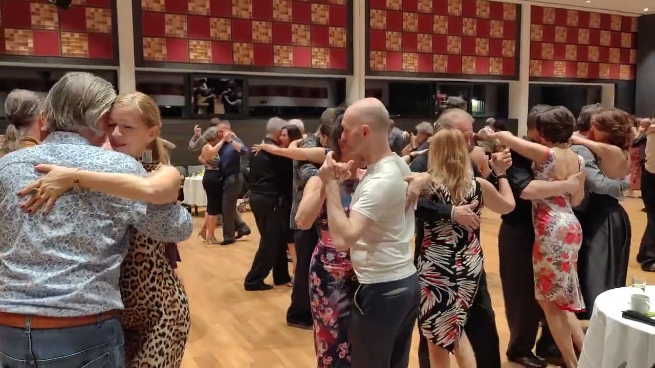 Salzburg Amor, evening milonga, 24.3.2023, DJ Wolfgang Weuste pt.1