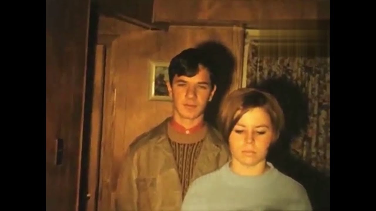 Still Corners - Hearts of Fools