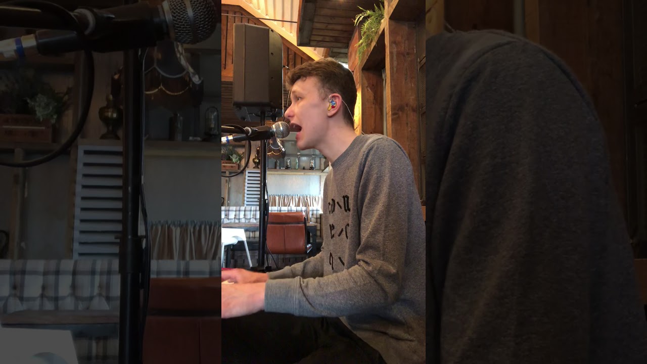 Lewis C - Ed Sheeran - Castle On The Hill - Piano Cover