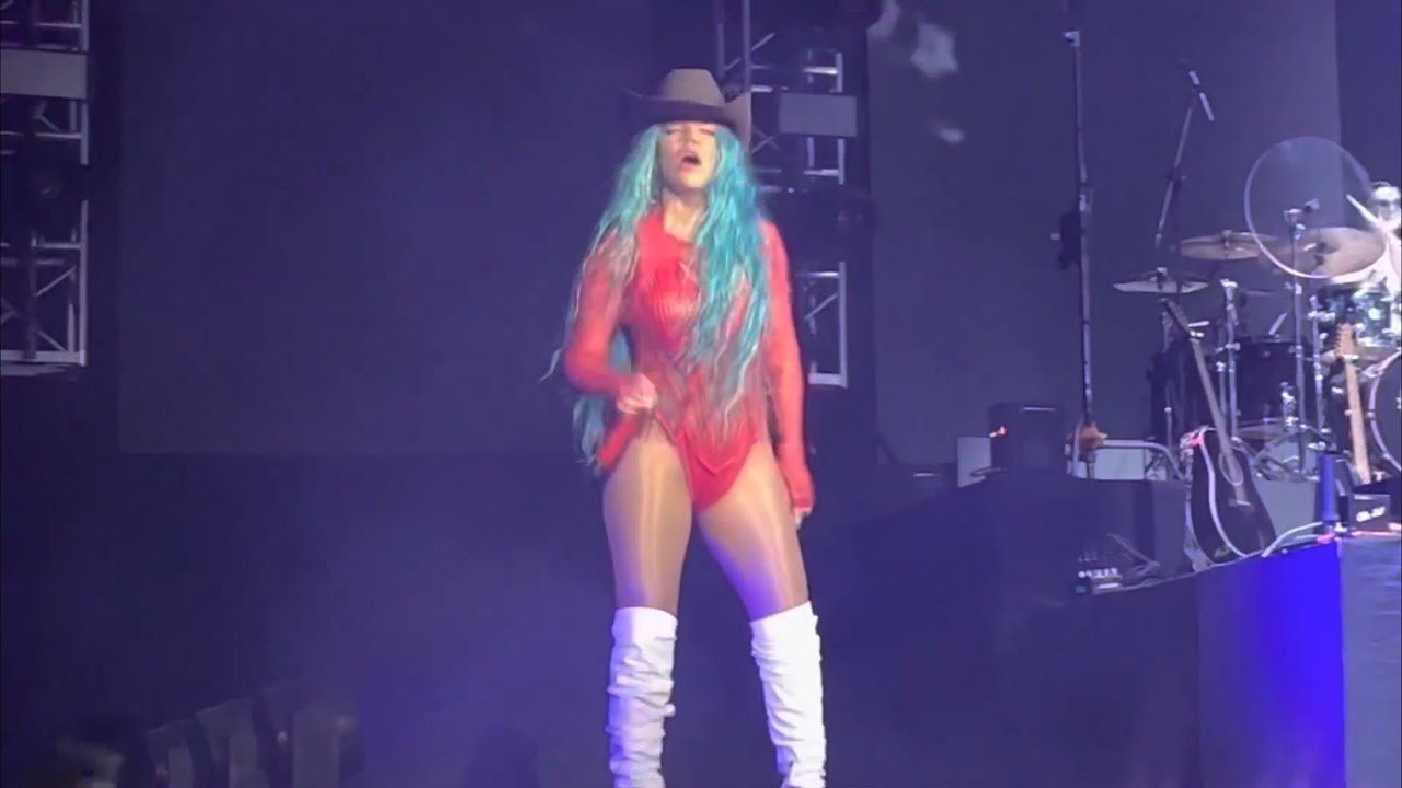 Karol G - Location (En Vivo) Lima, Perú - 4 Junio, 2022
