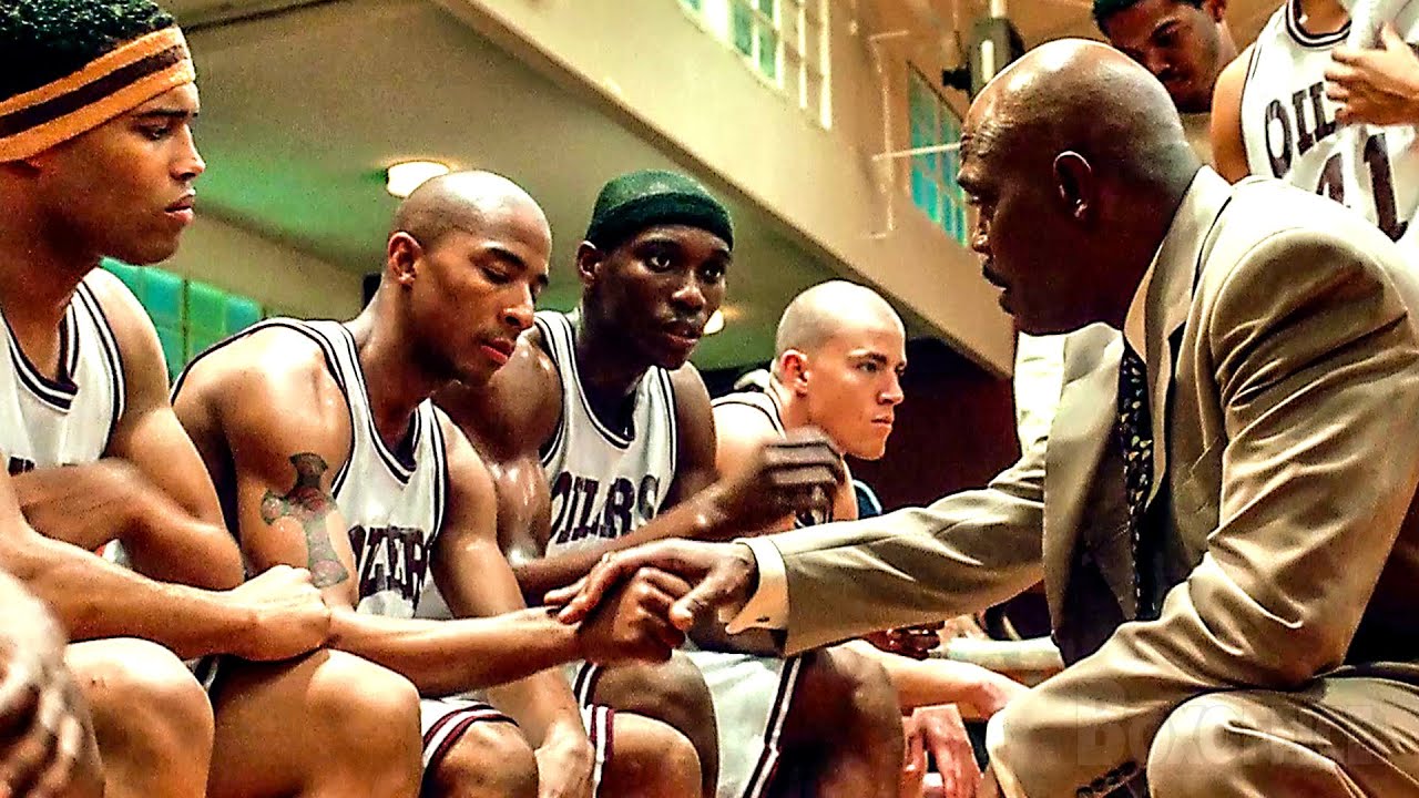 Le nouveau coach transforme des losers en champions | Coach Carter | Extrait VF