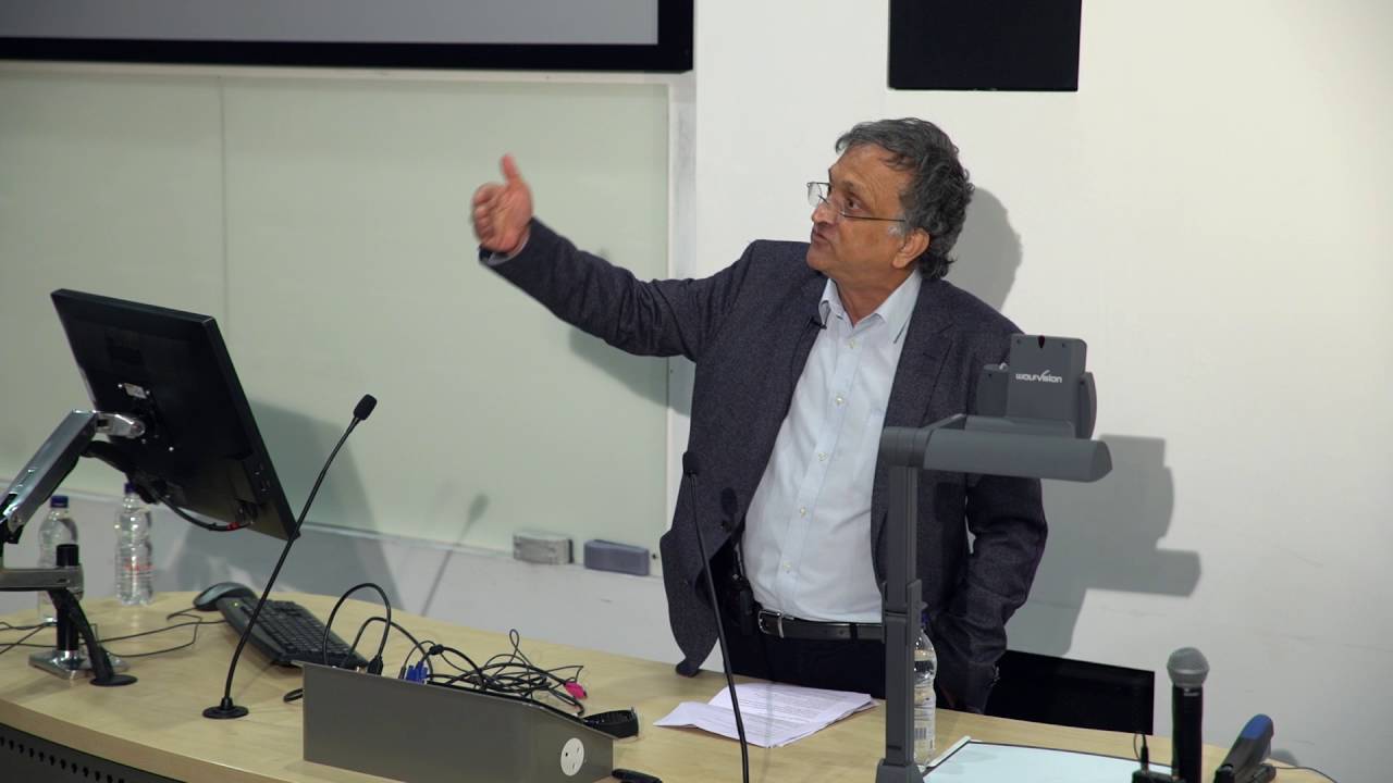 Ramachandra Guha: 
