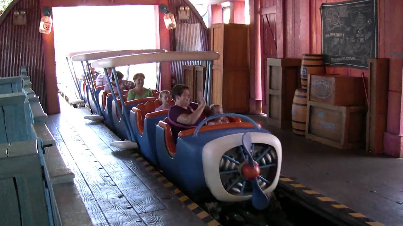 The Barnstormer at Goofy's Wiseacre Farm Ride-through - Magic Kingdom - Walt Disney World