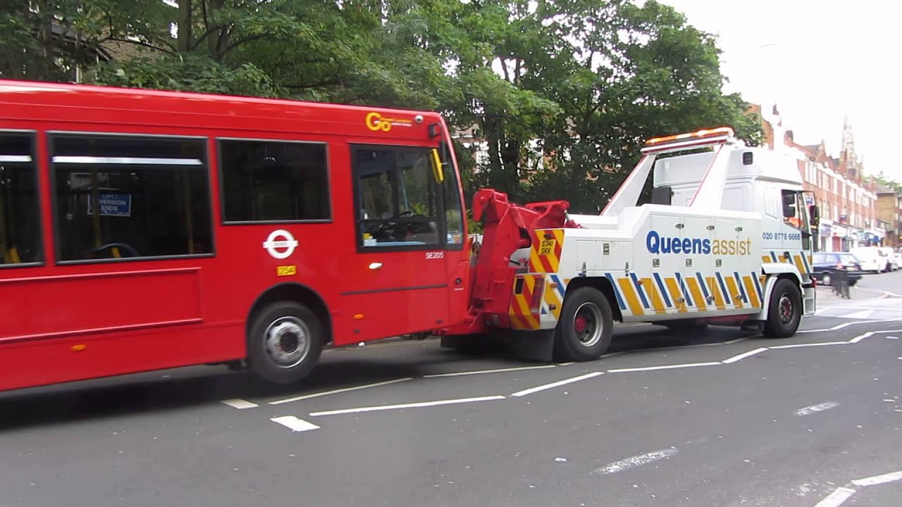 SE205 on tow
