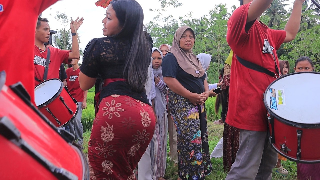 lagu paling sedih tahun ini //Sakit Angen saq tebilin siq Nie // megantara