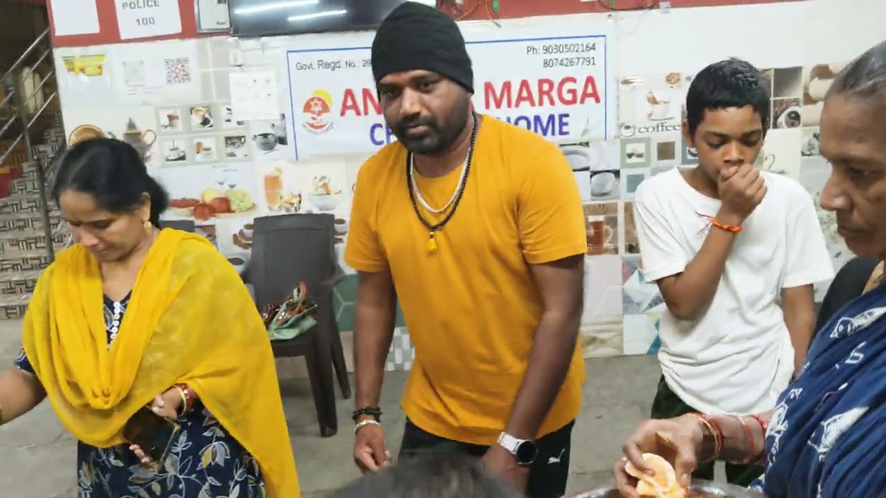 FEEDING FOOD TO CHILDRENS 