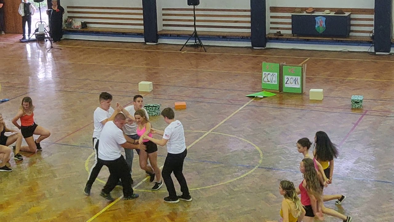 Ballagási tánc 8.c