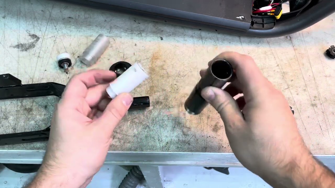 Ninebot f2 pro люфт переднего амортизатора, как устранить.