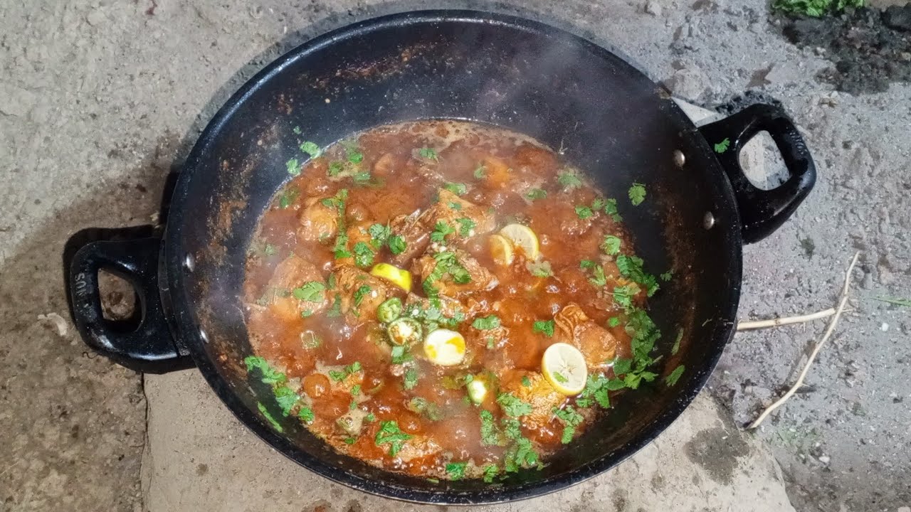 Aaj Hum Ne Chicken Karahi Banai Village Style Me. Punjab Rural Life 