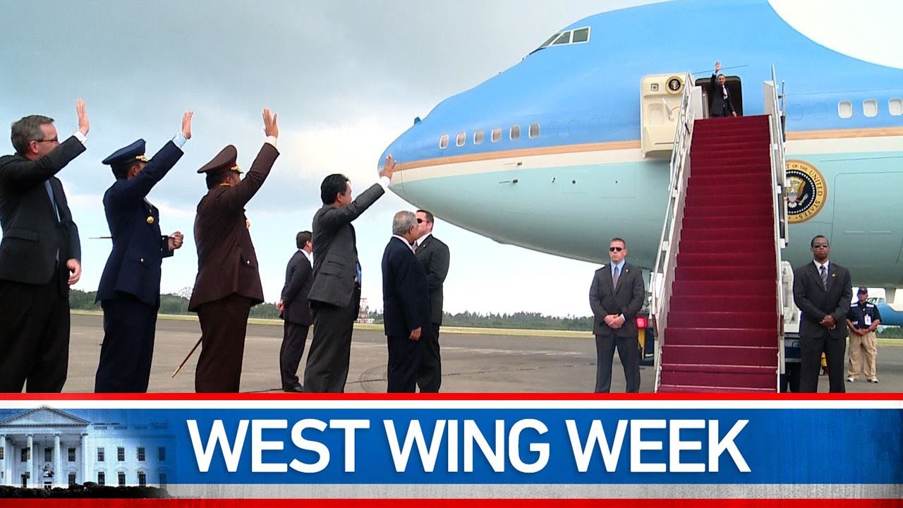 West Wing Week 11/24/11 or 