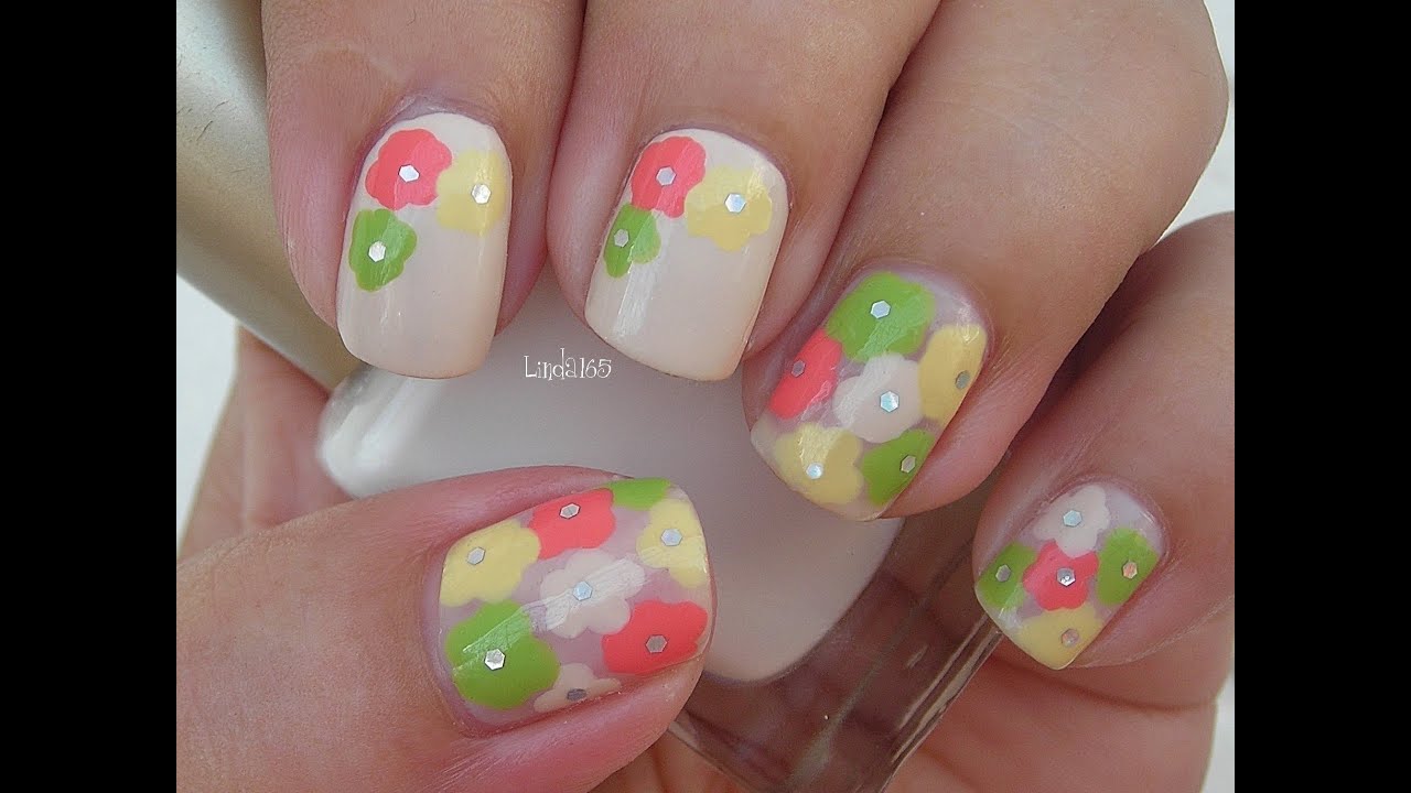Nail Art - Think Spring Flowers - Decoracion de Uñas
