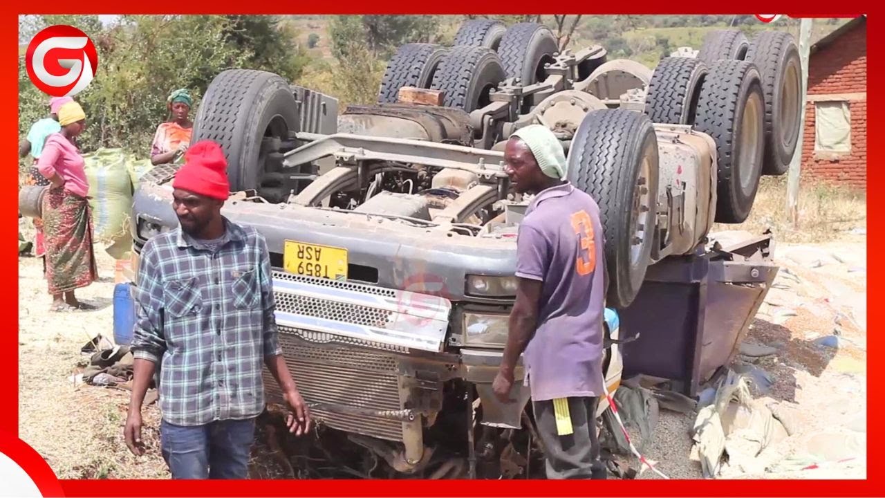 AJALI ya LORI YAUA MWANAUME MMOJA - WAWILI WAJERUHIWA - LAPINDUKA CHINI JUU - MAZAO YAHARIBIKA...