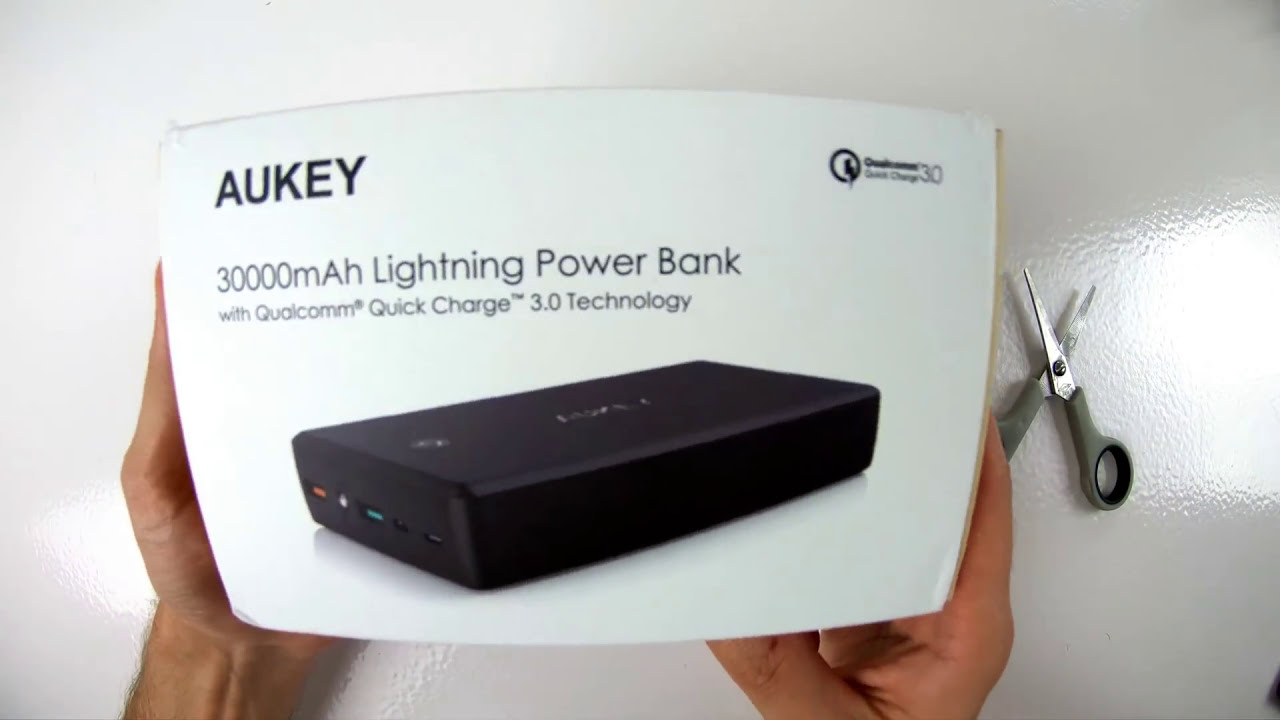 AUKEY PB-T11 30000 mAh Quick Charge 3.0 Lightning POJEMNY Power Bank RECENZJA | ForumWiedzy