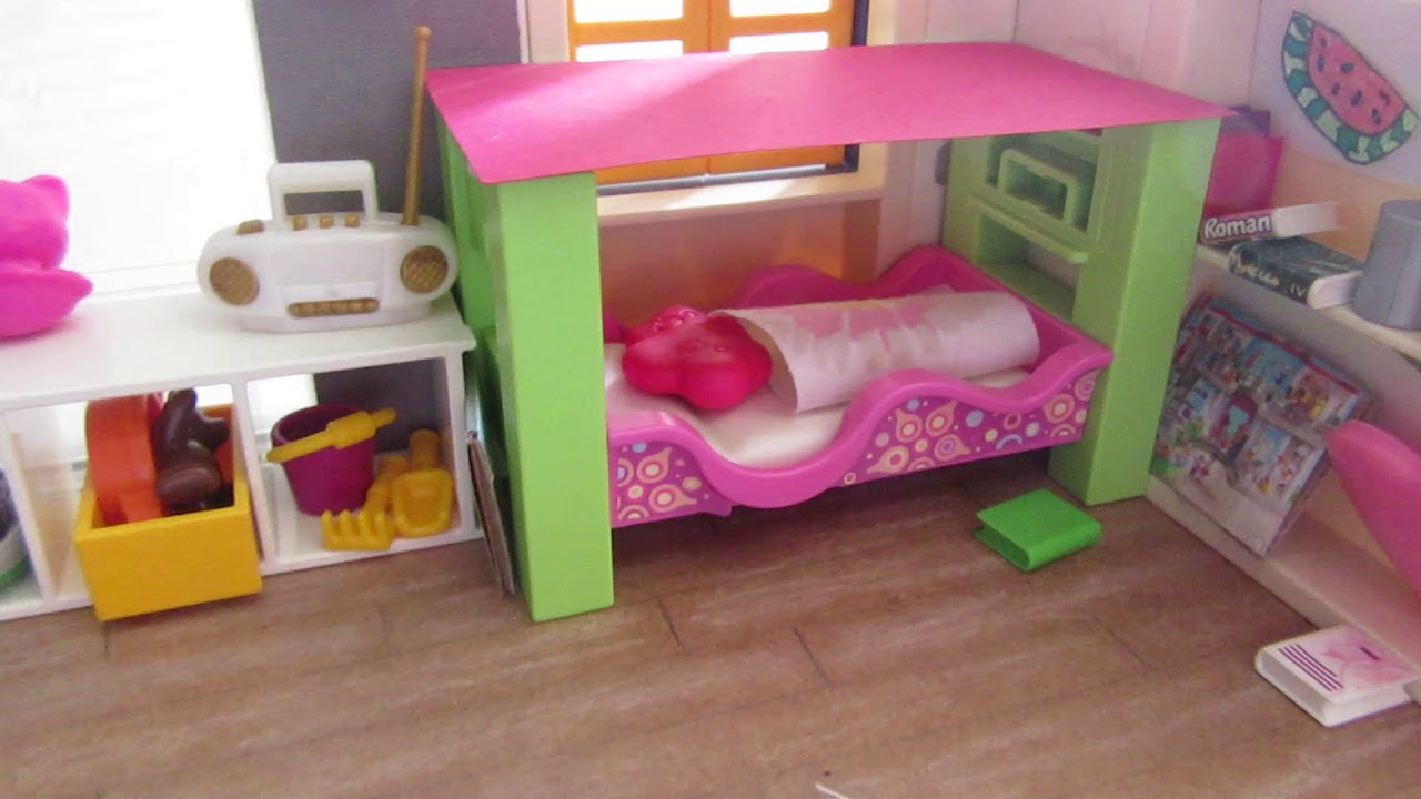 PRÉSENTATION DE MA FAMILLE PLAYMOBIL ET DE MA MAISON PLAYMOBIL !!!!!