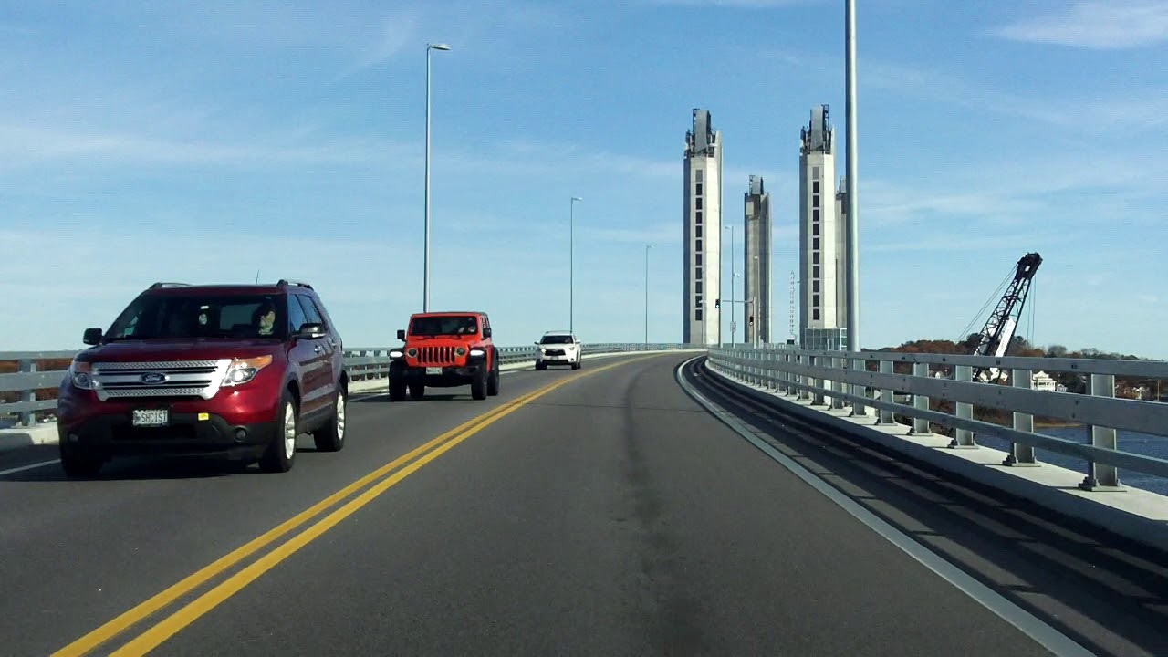 Sarah Long Bridge northbound