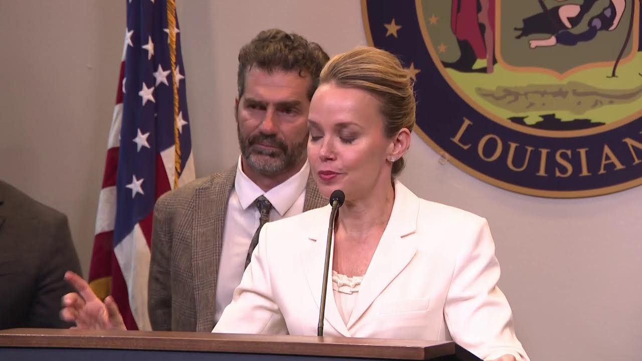 LIVE: New Orleans mayor provides update on interstate lighting initiative