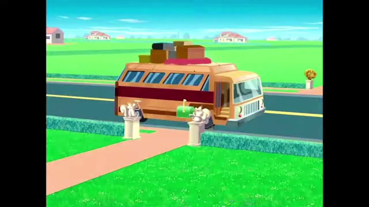 4 minutes of Oggy and the cockroaches out of context(Season 3)