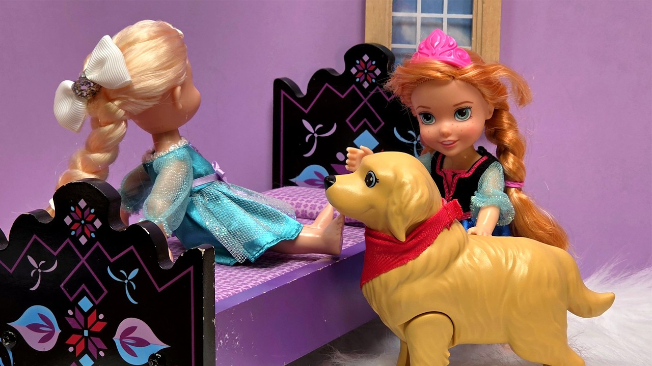 Who's cranky ? Elsa & Anna toddlers - moody - Barbie dolls