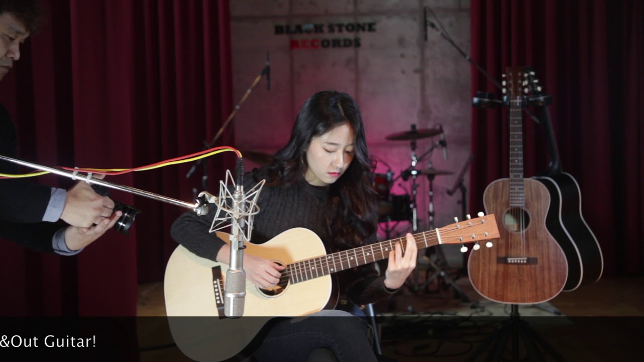Guitarist MUNA Plays at Studio70 in Black Stone Records - 4 / 블랙스톤레코드