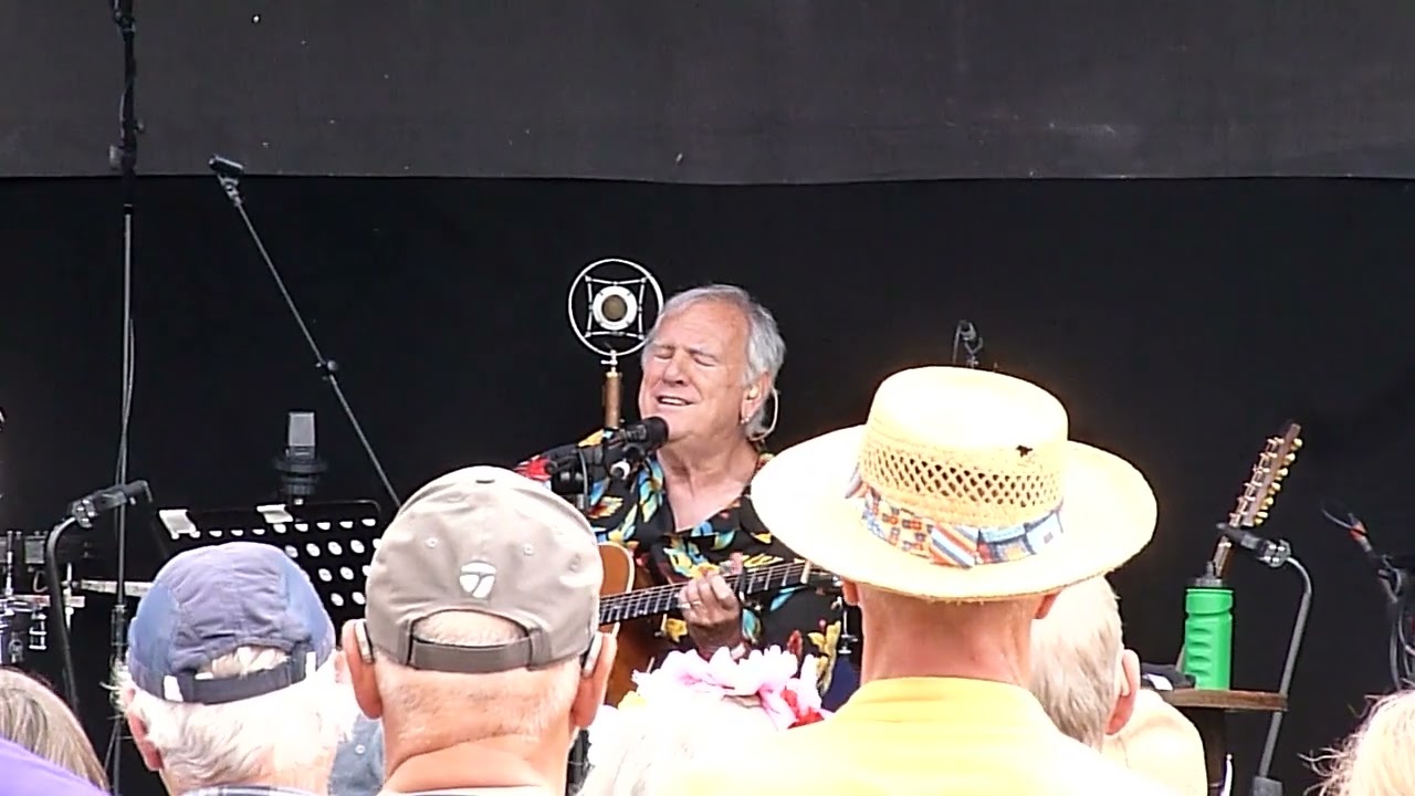 Ralph McTell Barges New Forest Folk 25 0513