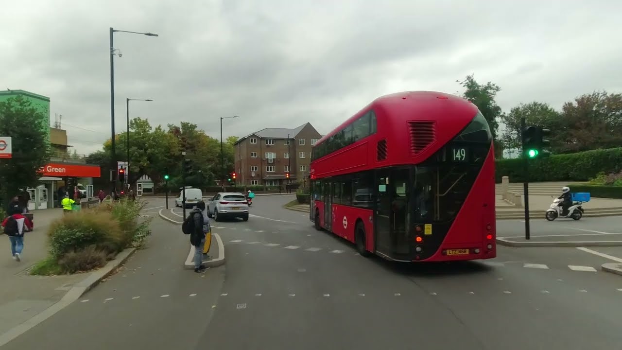 4K LONDON DRIVE TOUR. LONDON UK. EDMONTON GREEN - WOOD GREEN