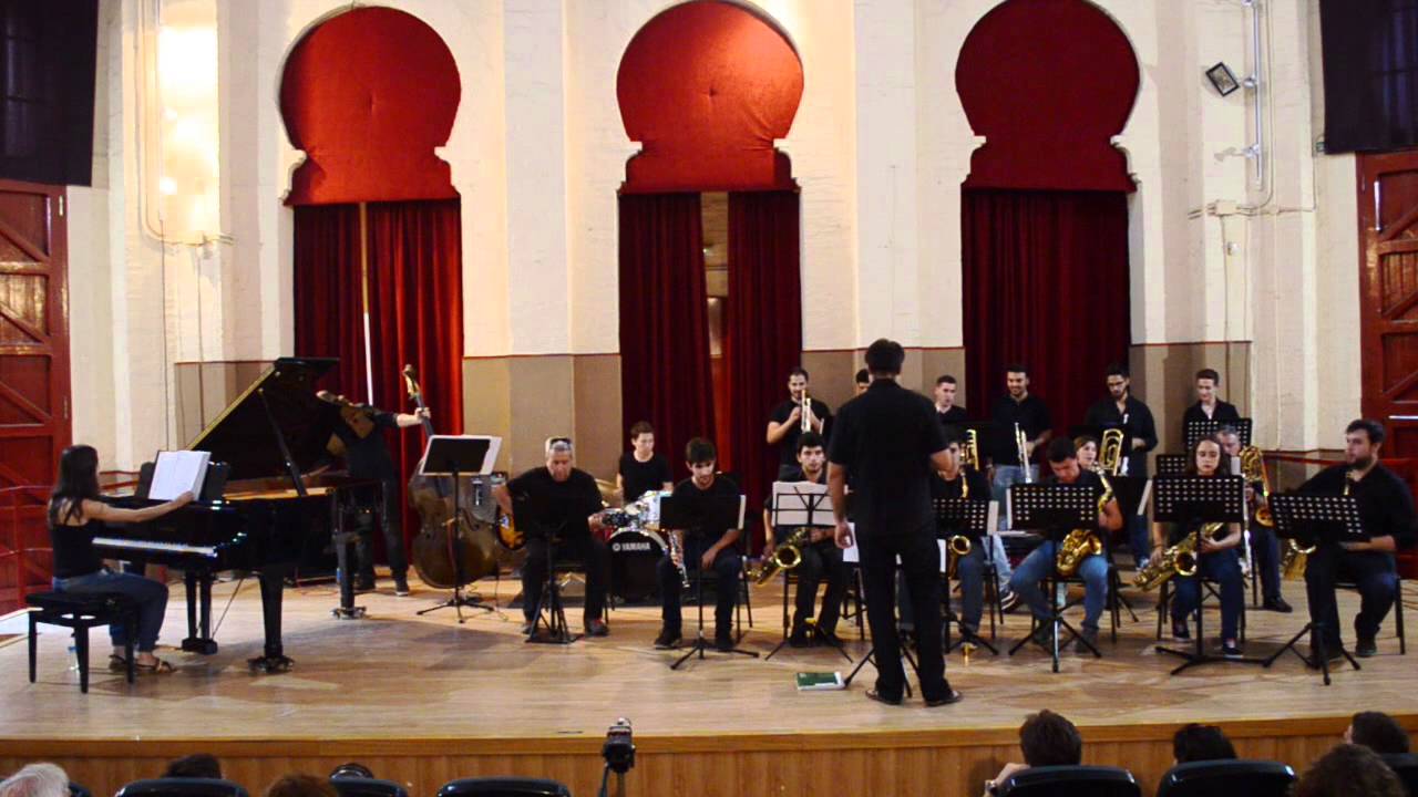 LOUIS PRIMA: Sing, Sing, Sing (BIG BAND - CPM Francisco Guerrero)