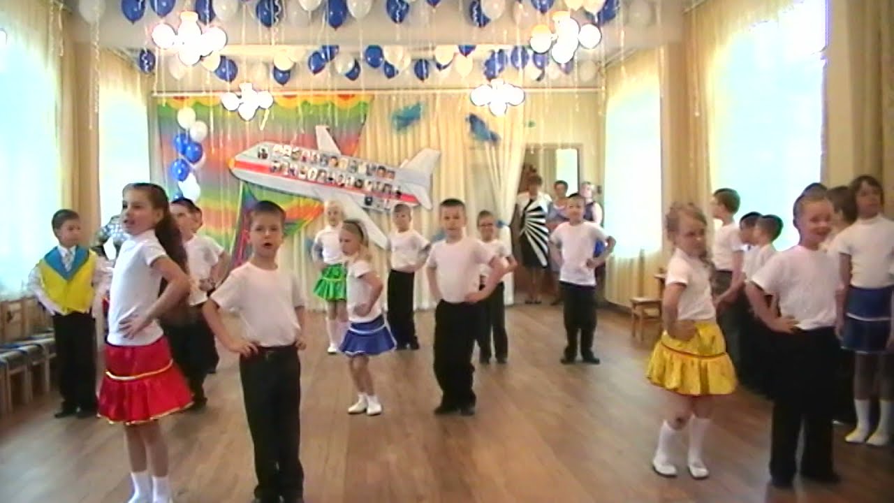 ВХОД НА ВЫПУСКНОЙ в детском саду 