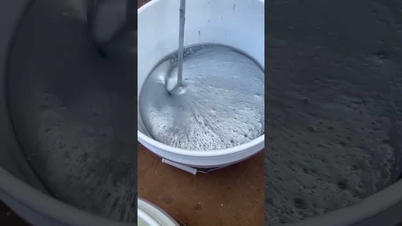 #epoxy #epoxyart #epoxyresin #satisfying #resinpro #resin #epoxyresinart #epoxyfloor #epoxyflooring