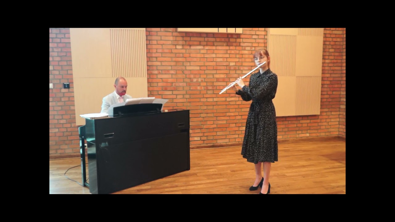 Katarzyna Szwarc (Flute) - Michał Grabowski 