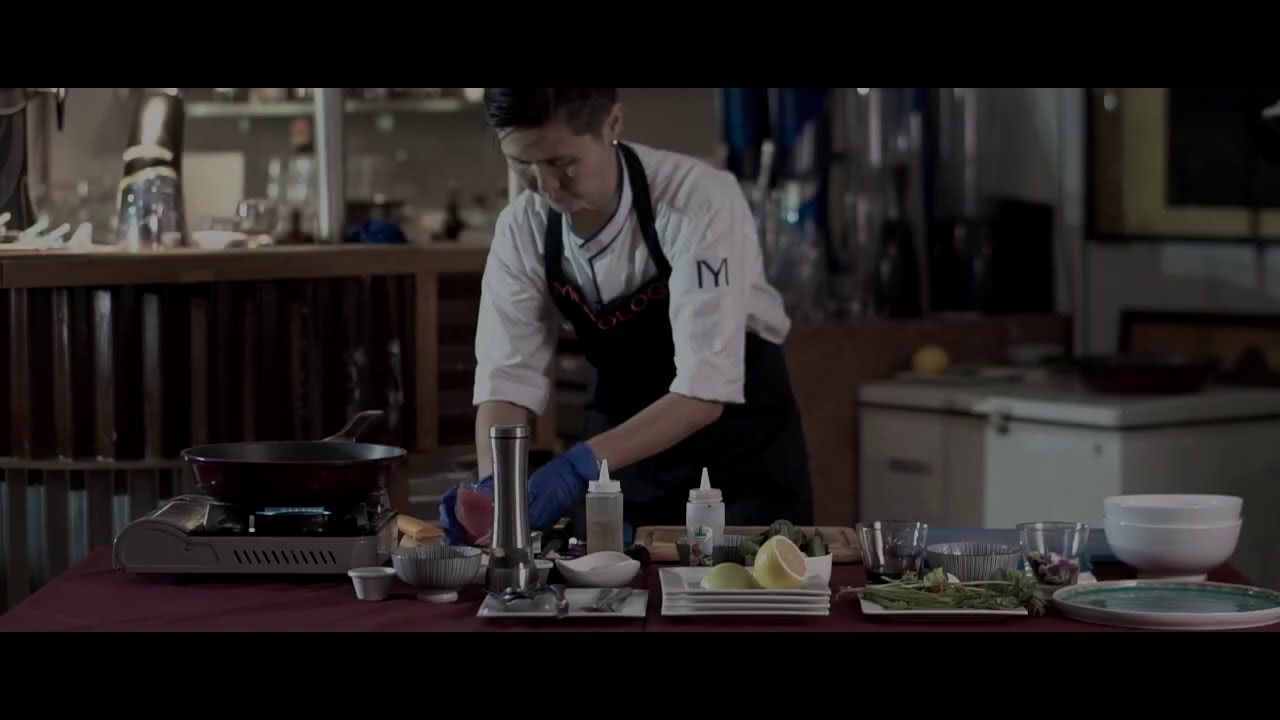 SMAŻONY TUŃCZYK PRZEZ SZEFA KUCHNI YENNI LAW MEATOLOGY | OHSOM TV