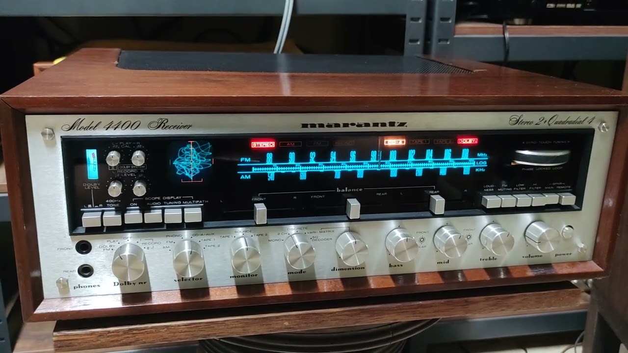 Marantz 4400 Receiver
