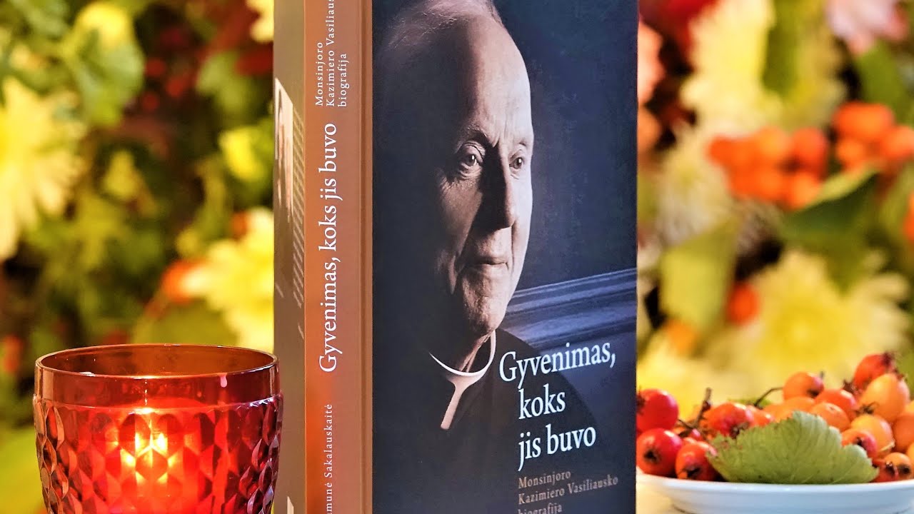 Kaimo klebono dienoraštis: Monsinjoro Kazimiero Vasiliausko metai -  Ramunė Sakalauskaitė. 2022 10 2