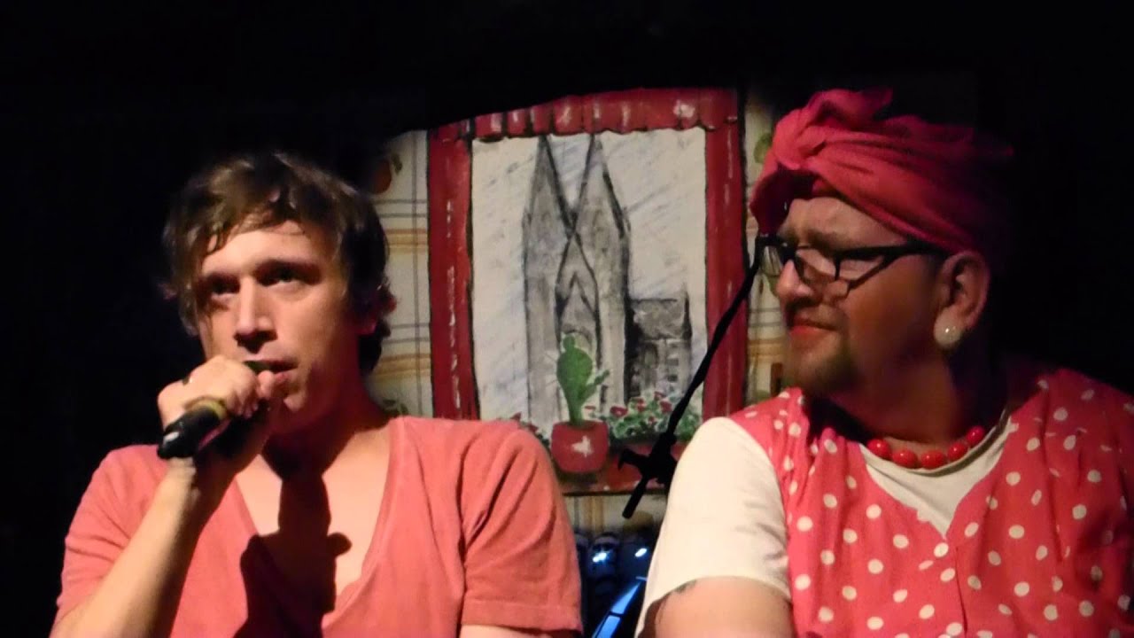 Kasalla ~♫~ Home Es Wo D'r Dom Es (Senftöpfchen Köln, 17.04.2014)