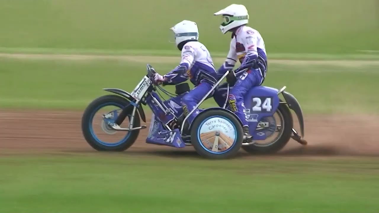 1000cc Sidecars, Leg 1, Race 2, Ledbury Grasstrack, 11 May 2025