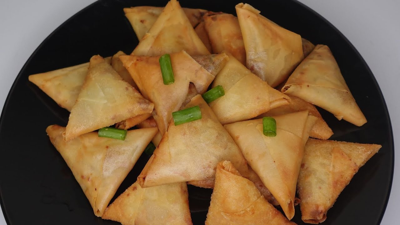 Chicken Samosas- perfect for Appetizers 😋🍹