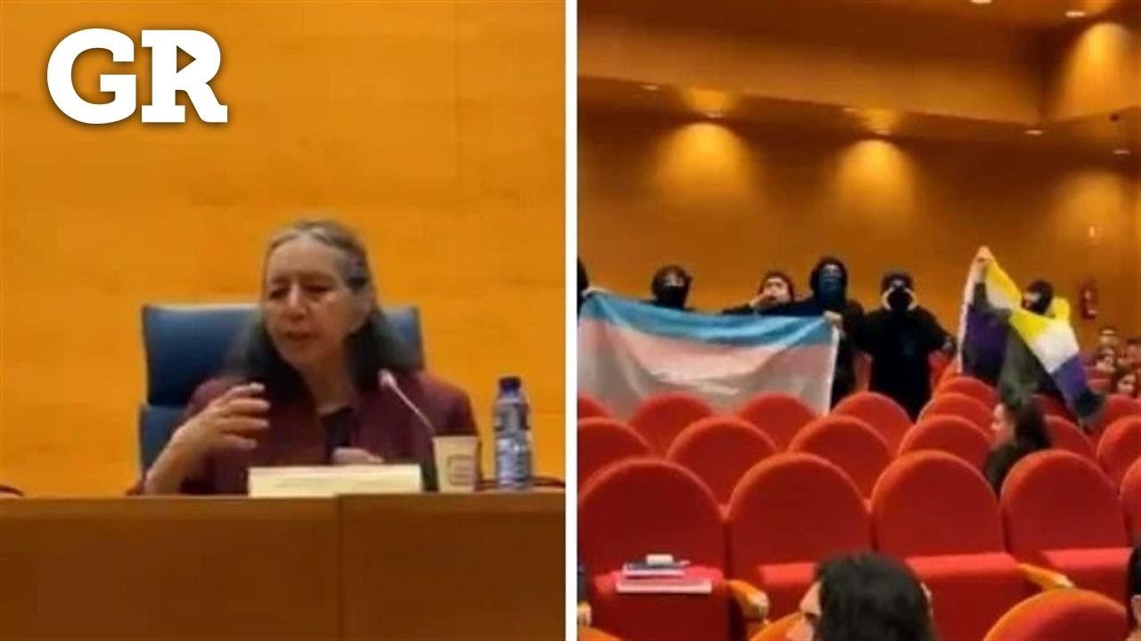 Interrumpen discurso de Marcela Lagarde en Madrid