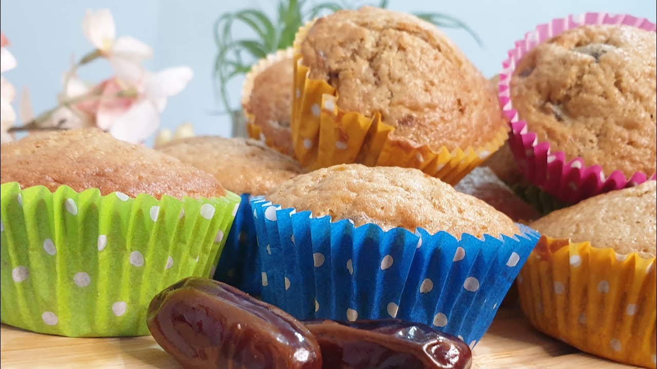 Simple and healthy orange date muffins