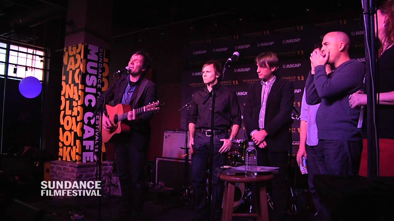 Mike Viola and Friends perform 