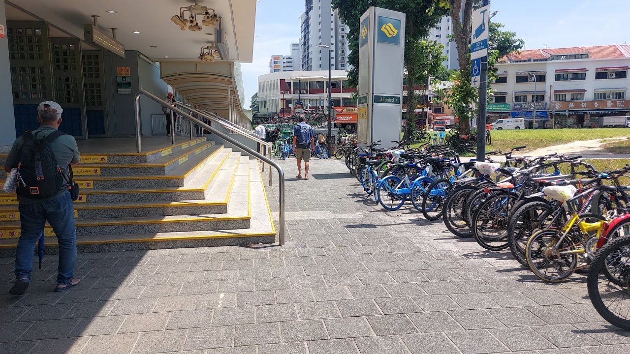 MRT, Aljunied, Singapore