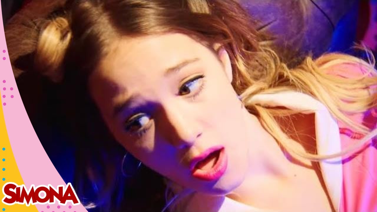 SIMONA | UN SANTITO (SIMONA – MOMENTO MUSICAL 3)