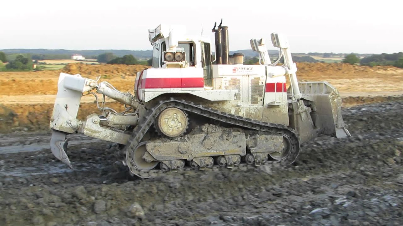 Caterpillar D10T et 631G Eiffage TP - Partie 1