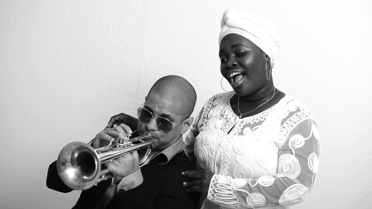 Besame Mucho Yasek Manzano Quartet & Daime Arocena