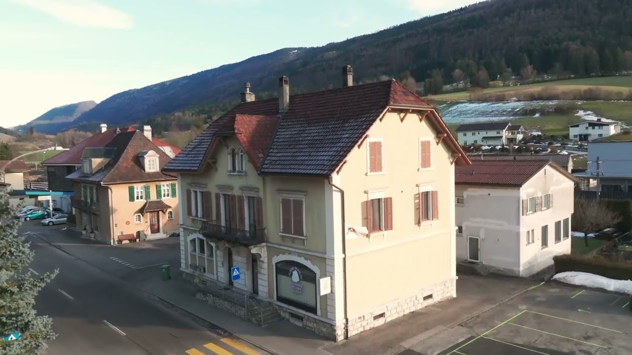 Court, Rue Centrale 28 / Ch. de la Scierie 2