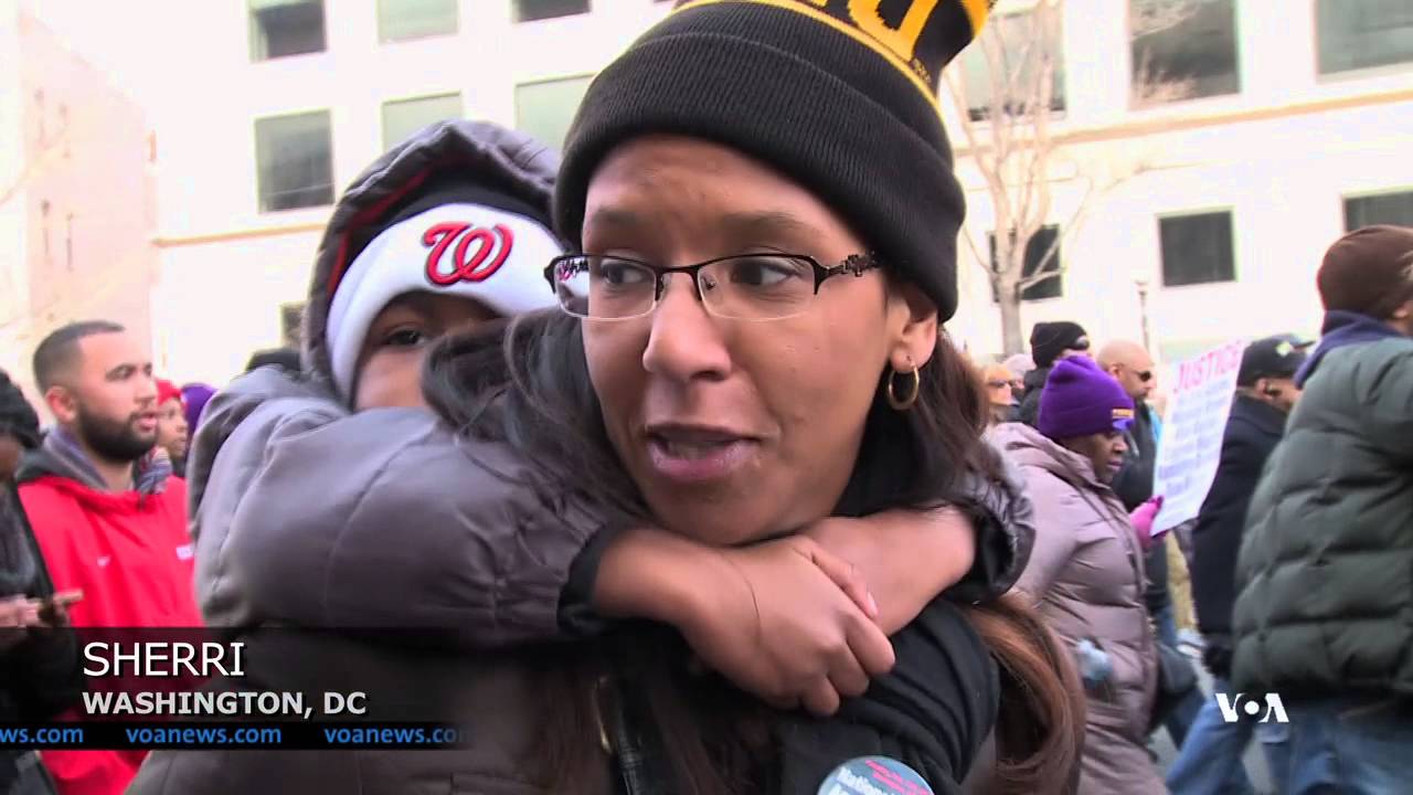 Thousands March in Washington Over Police Killings