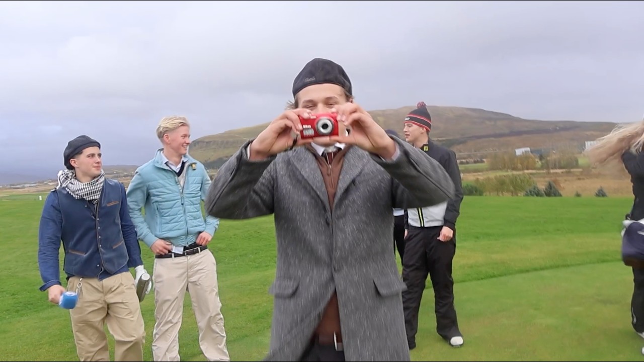 FYRSTI &THORN;&Aacute;TTUR NFV&Iacute; T&Iacute;V&Iacute; 25/26