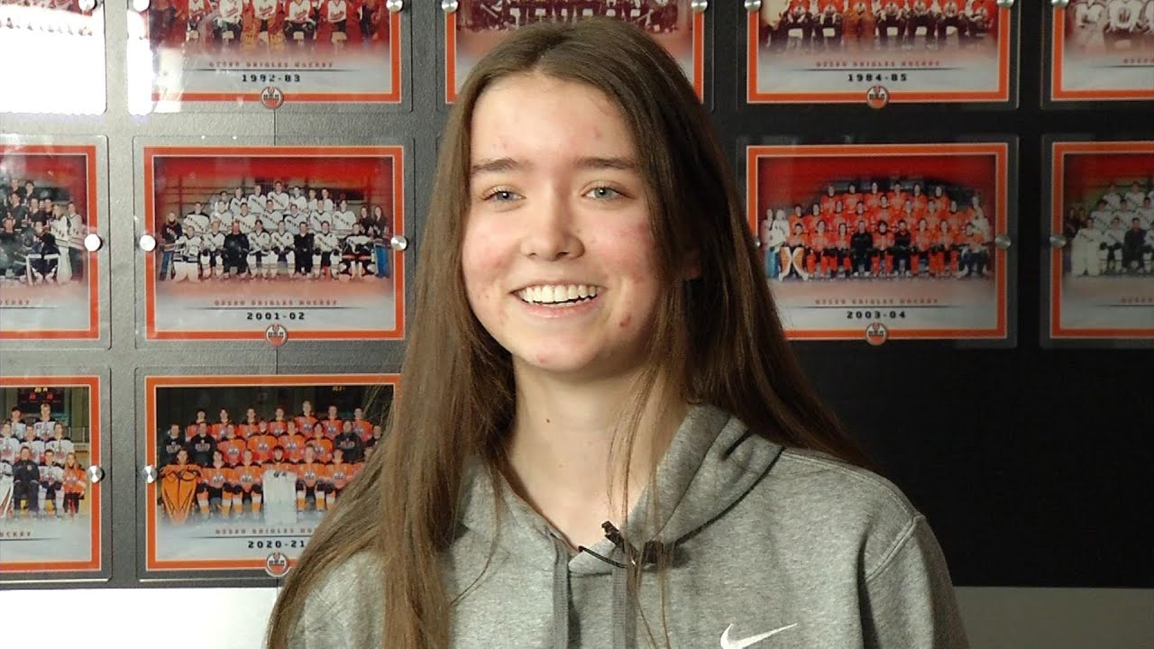CCX Sports Spotlight: Hailey Eikos, Osseo-Park Center Girls Hockey